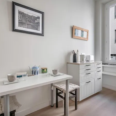 Apartment Cosy Pour 2, Sur *